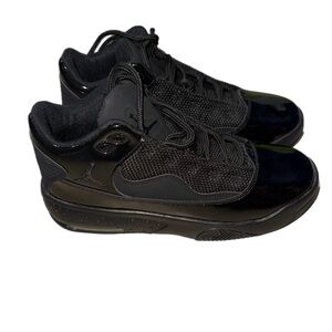 Jordan Max Aura 2 Triple Black Sneakers